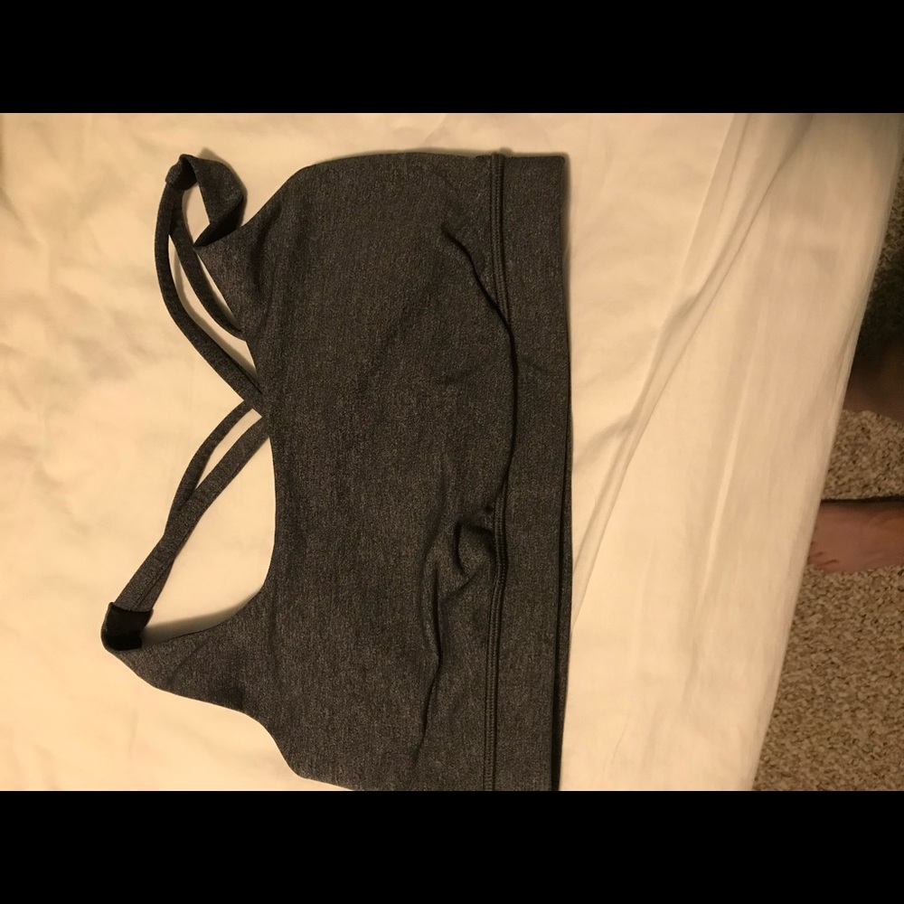 Lulu lemon energy bra